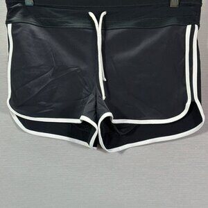 Athleta Shorts Womens Small Cloudbreak Rib Surge Black White Lined Boyshorts